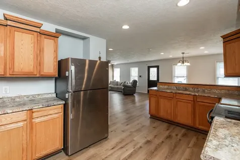 3748 Grant Avenue Groves TX 77619