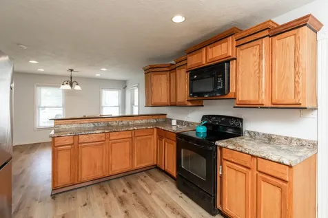 3748 Grant Avenue Groves TX 77619