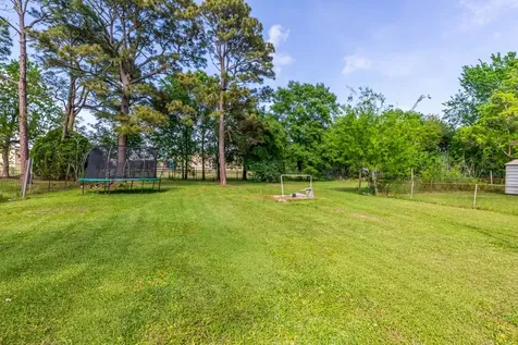 3748 Grant Avenue Groves TX 77619