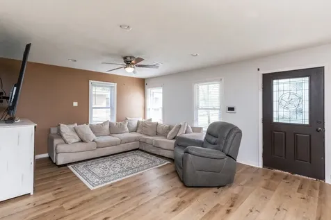 3748 Grant Avenue Groves TX 77619