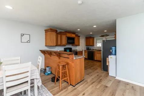 3748 Grant Avenue Groves TX 77619