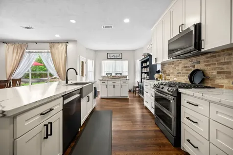 814 Legend Spring Drive Katy TX 77494