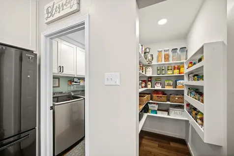 814 Legend Spring Drive Katy TX 77494