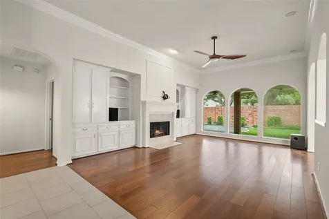 6418 Parkriver Crossing Sugar Land TX 77479