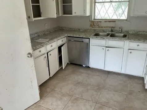 19847 County Road 319 Brazoria TX 77422