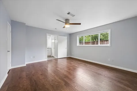 427 Biscayne Boulevard El Lago TX 77586