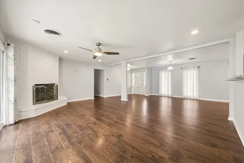 427 Biscayne Boulevard El Lago TX 77586