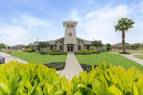 12616 Playa Cove Lane Texas City TX 77568