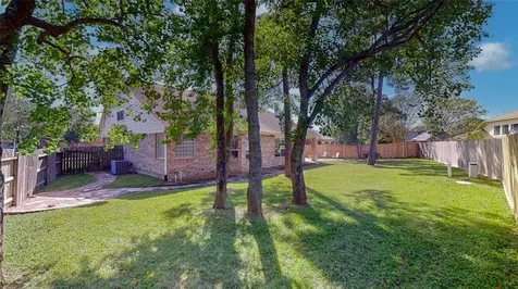 14427 Brighton Trace Lane Houston TX 77044