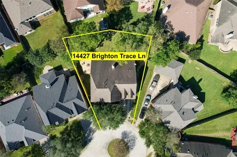 14427 Brighton Trace Lane Houston TX 77044