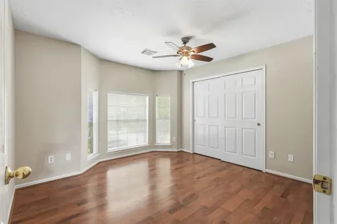 322 Welford Lane Highlands TX 77562