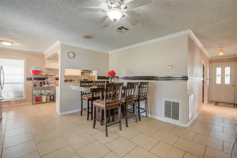 806 Coolwood Drive Houston TX 77013