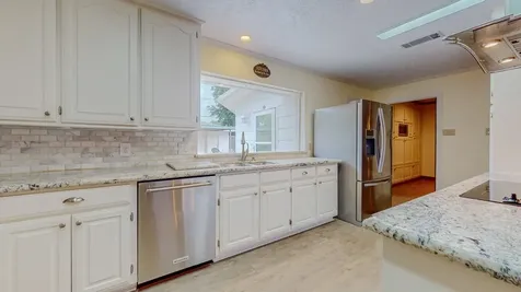 1700 N 30th Street Nederland TX 77627