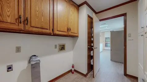 1700 N 30th Street Nederland TX 77627