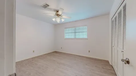 1700 N 30th Street Nederland TX 77627