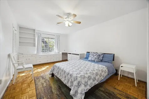2600 Bellefontaine Street C22 Houston TX 77025