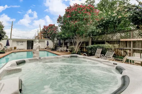 2600 Bellefontaine Street C22 Houston TX 77025