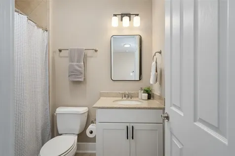 1244 Hobbs Reach Lane Houston TX 77008