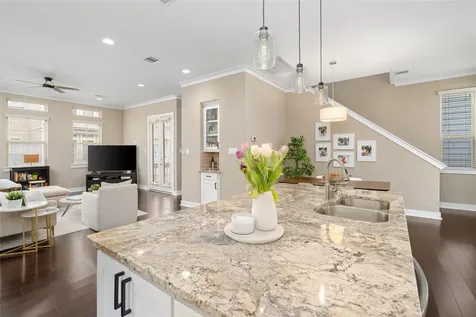 1244 Hobbs Reach Lane Houston TX 77008