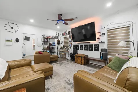 337 Windwood Drive Livingston TX 77351