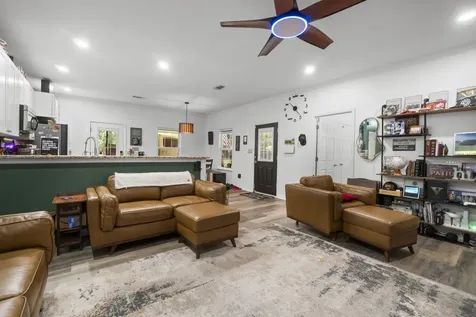 337 Windwood Drive Livingston TX 77351