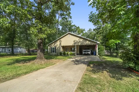 337 Windwood Drive Livingston TX 77351