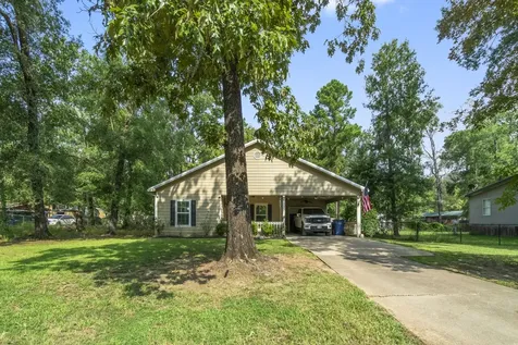 337 Windwood Drive Livingston TX 77351