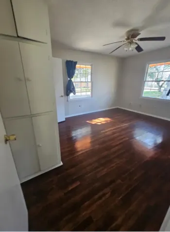 504 W Burleson Street Wharton TX 77488