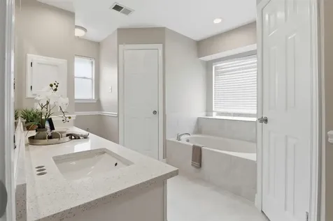 2511 Pecan Grove Court Pearland TX 77584