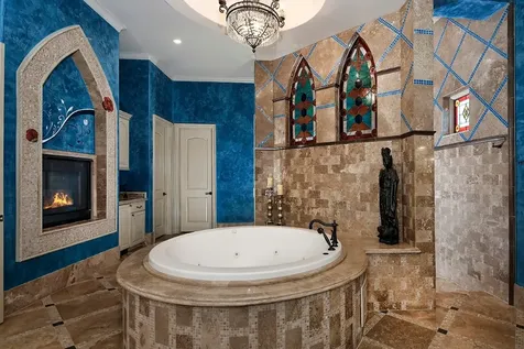 19 Hepplewhite Way The Woodlands TX 77382