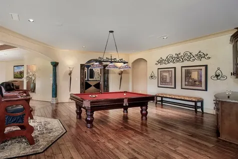 19 Hepplewhite Way The Woodlands TX 77382