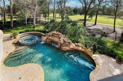 19 Hepplewhite Way The Woodlands TX 77382