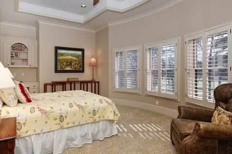 19 Hepplewhite Way The Woodlands TX 77382