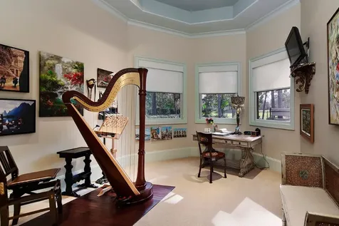 19 Hepplewhite Way The Woodlands TX 77382