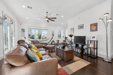 1621 Rosewood Street Houston TX 77004