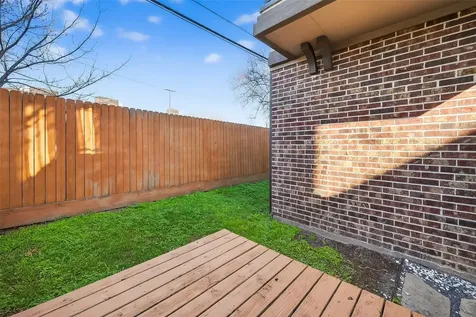 1621 Rosewood Street Houston TX 77004