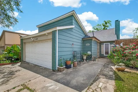 11331 Oakcenter Drive Houston TX 77072