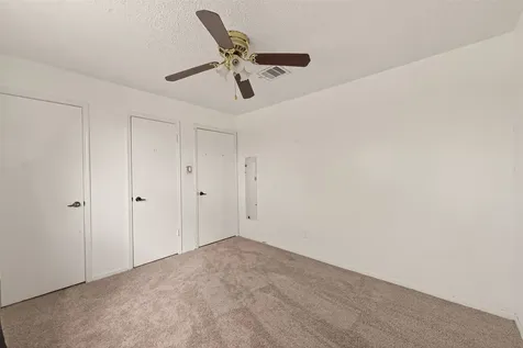 11331 Oakcenter Drive Houston TX 77072