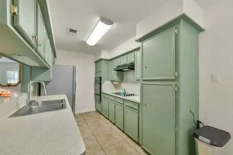 5705 Woodville Lane Pearland TX 77584