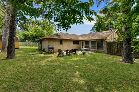 5705 Woodville Lane Pearland TX 77584