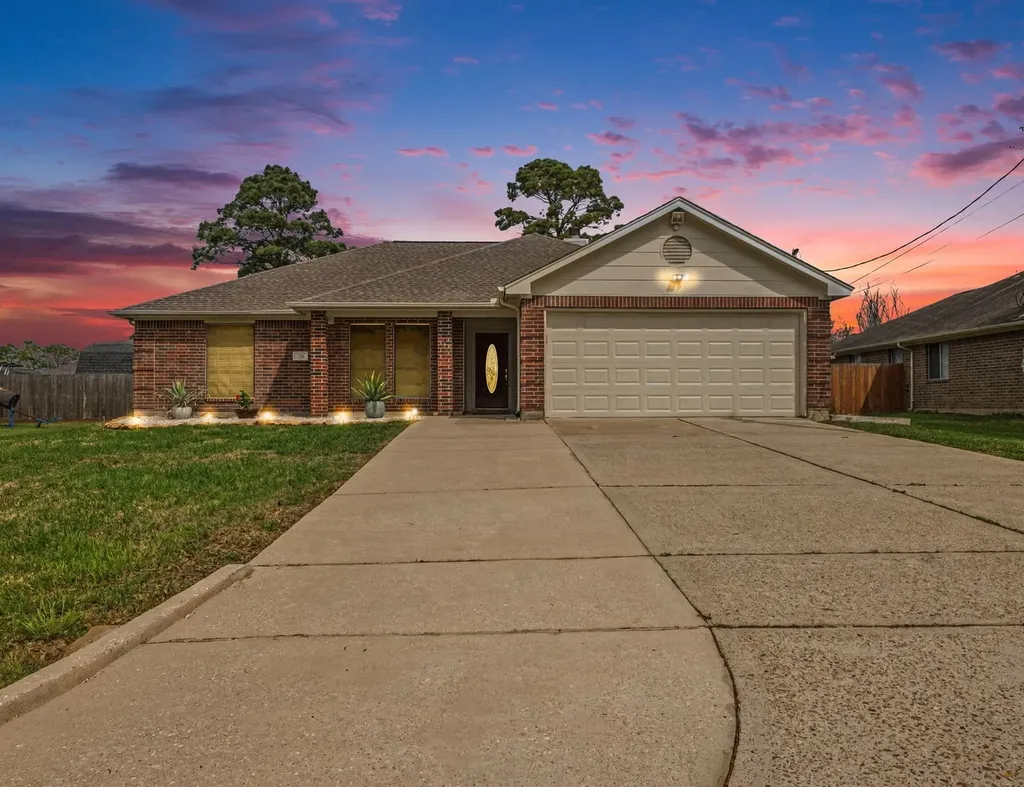 718 Fairfield Avenue La Porte TX 77571