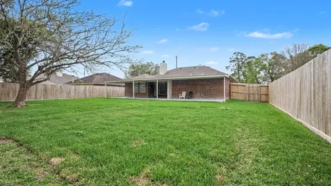 718 Fairfield Avenue La Porte TX 77571