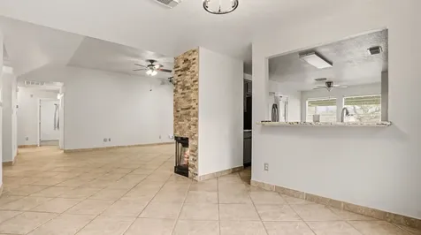 718 Fairfield Avenue La Porte TX 77571