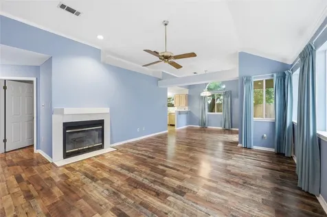 955 Green Meadow Street Beaumont TX 77706