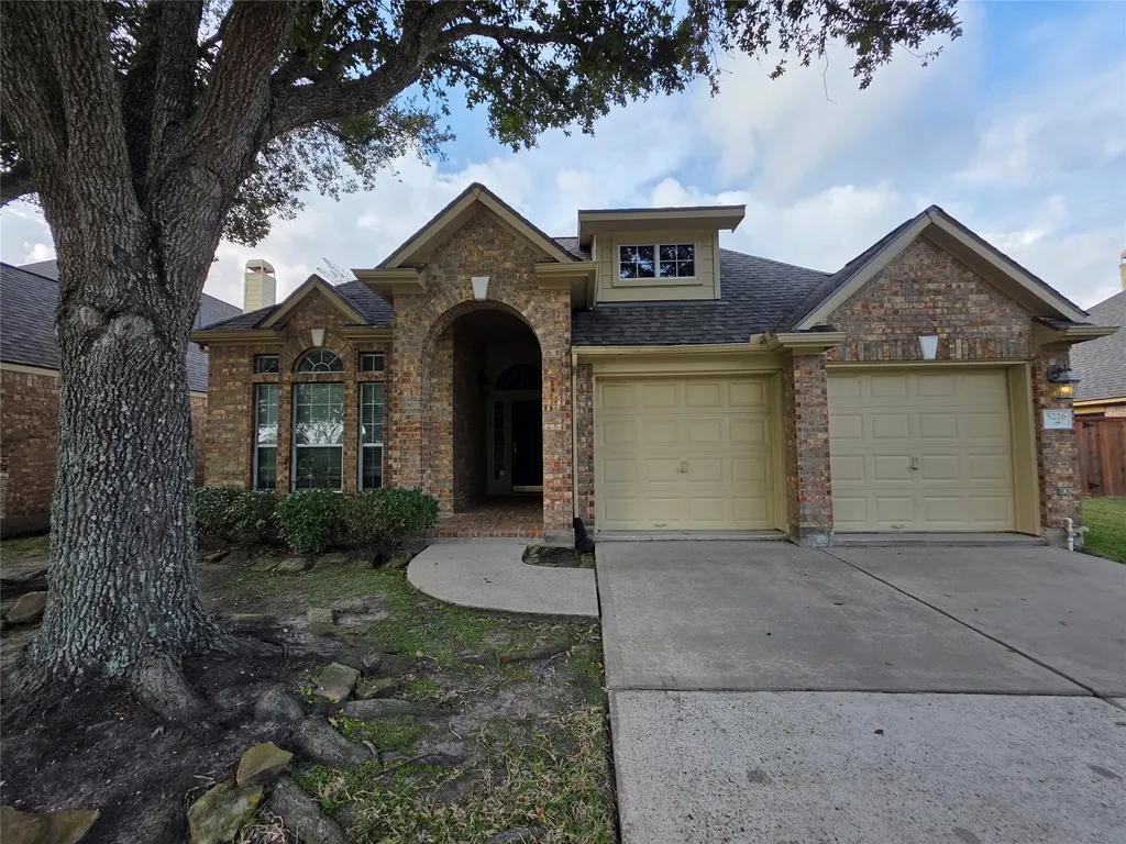 5226 Cottonwood Creek Lane League City TX 77573