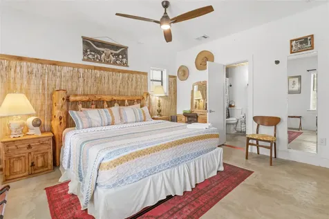 3327 Ursuline Street Galveston TX 77550