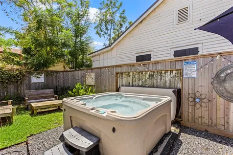 3327 Ursuline Street Galveston TX 77550