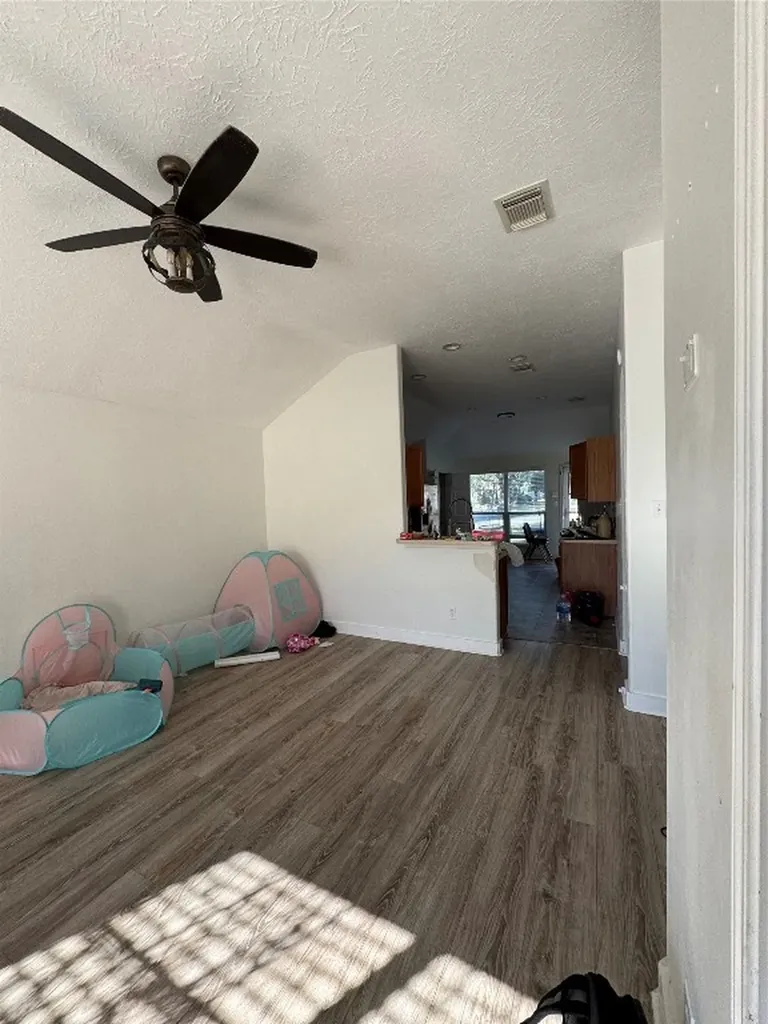 502 S Hyannis Port Street Crosby TX 77532