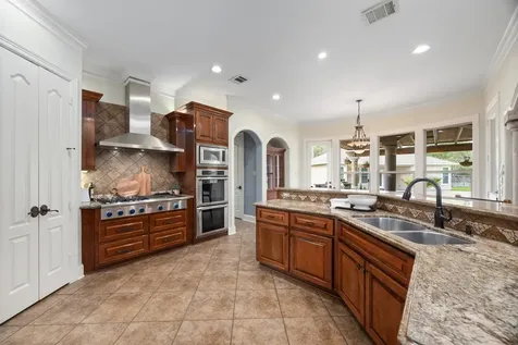 4447 Chateau Creek Way Spring TX 77386