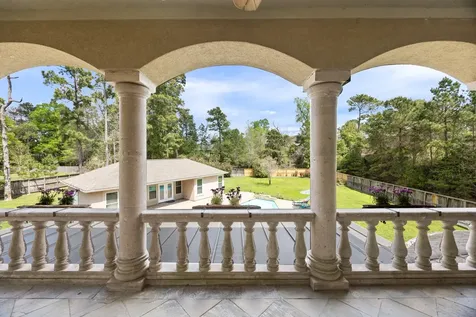 4447 Chateau Creek Way Spring TX 77386